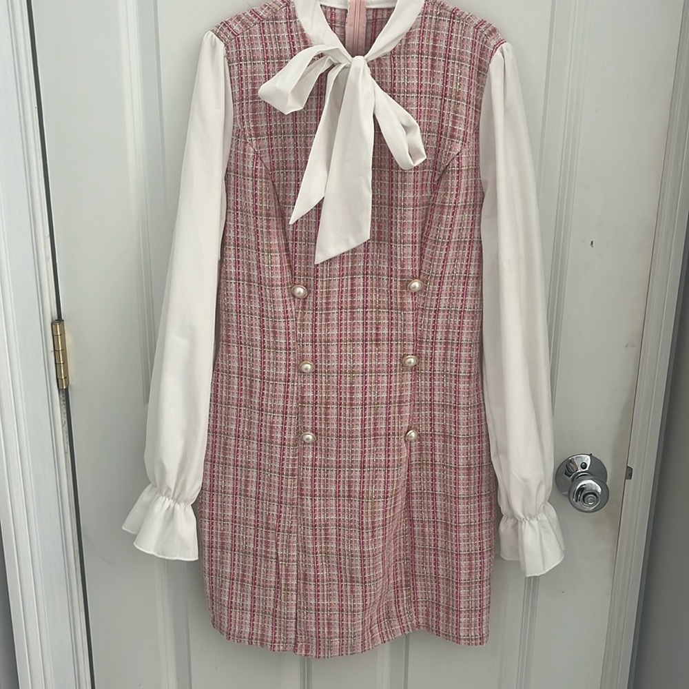 Pink and white with gold and pearl buttons size 4